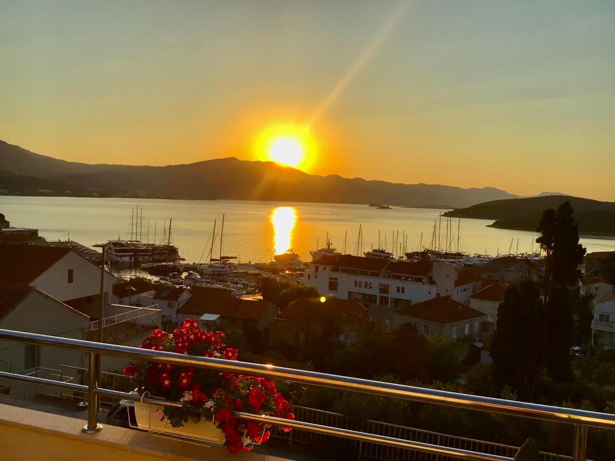 Lux Apartmán Korčula